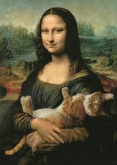 Mona only modelled part time, her main passion was taxidermy. 