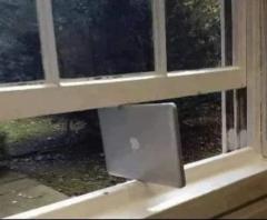 The only time Windows was supported by Apple.